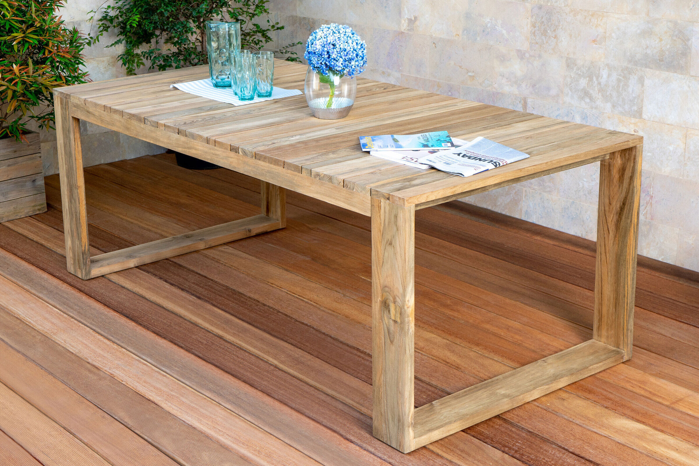 OUTFLEXX Anok Esstisch, natur, recycled FSC®-Teak, 200×100