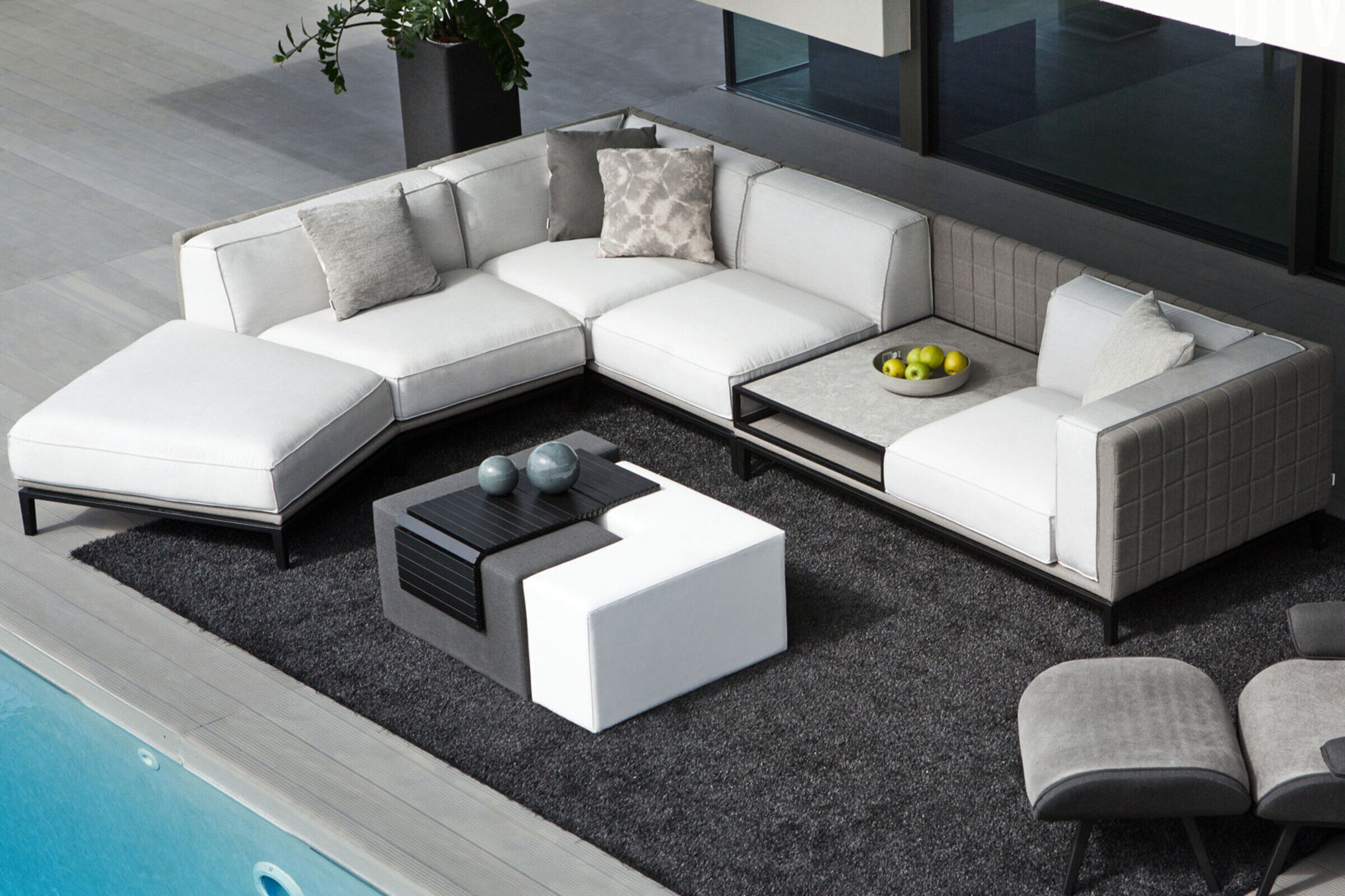 OUTFLEXX Jewel Loungeset, marble, Alu/Sunbrella, 5-6 Pers., eingebauter Tisch mit Keramikplatte