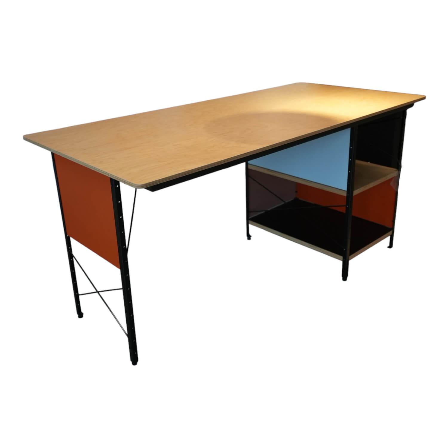 Schreibtisch Eames Edu Desk Lack Orange Rot Platte Birke Natur Metallgestell Sch…