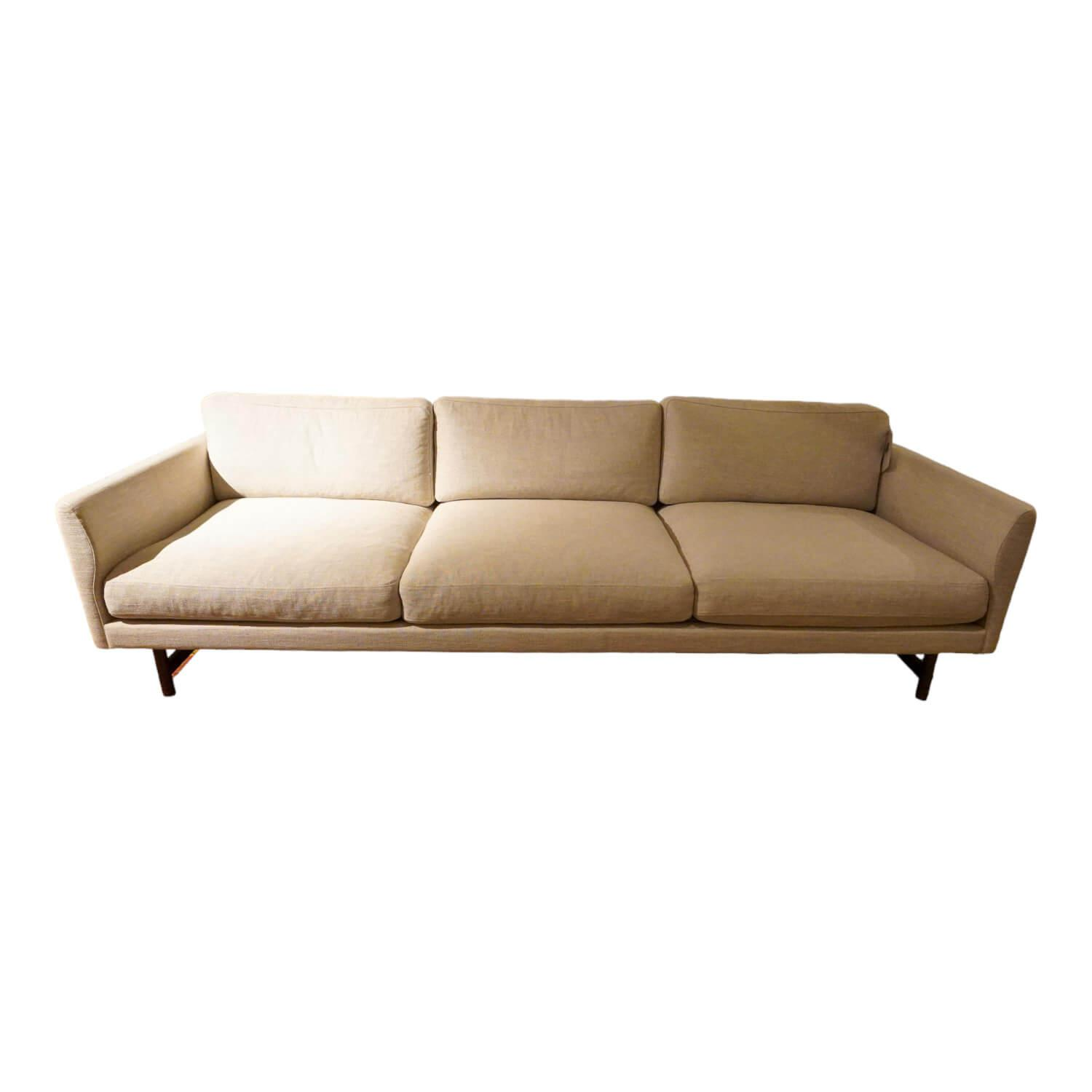 Sofa Calmo Wood Stoff Hellbeige Beine Holz Braun Gebeizt