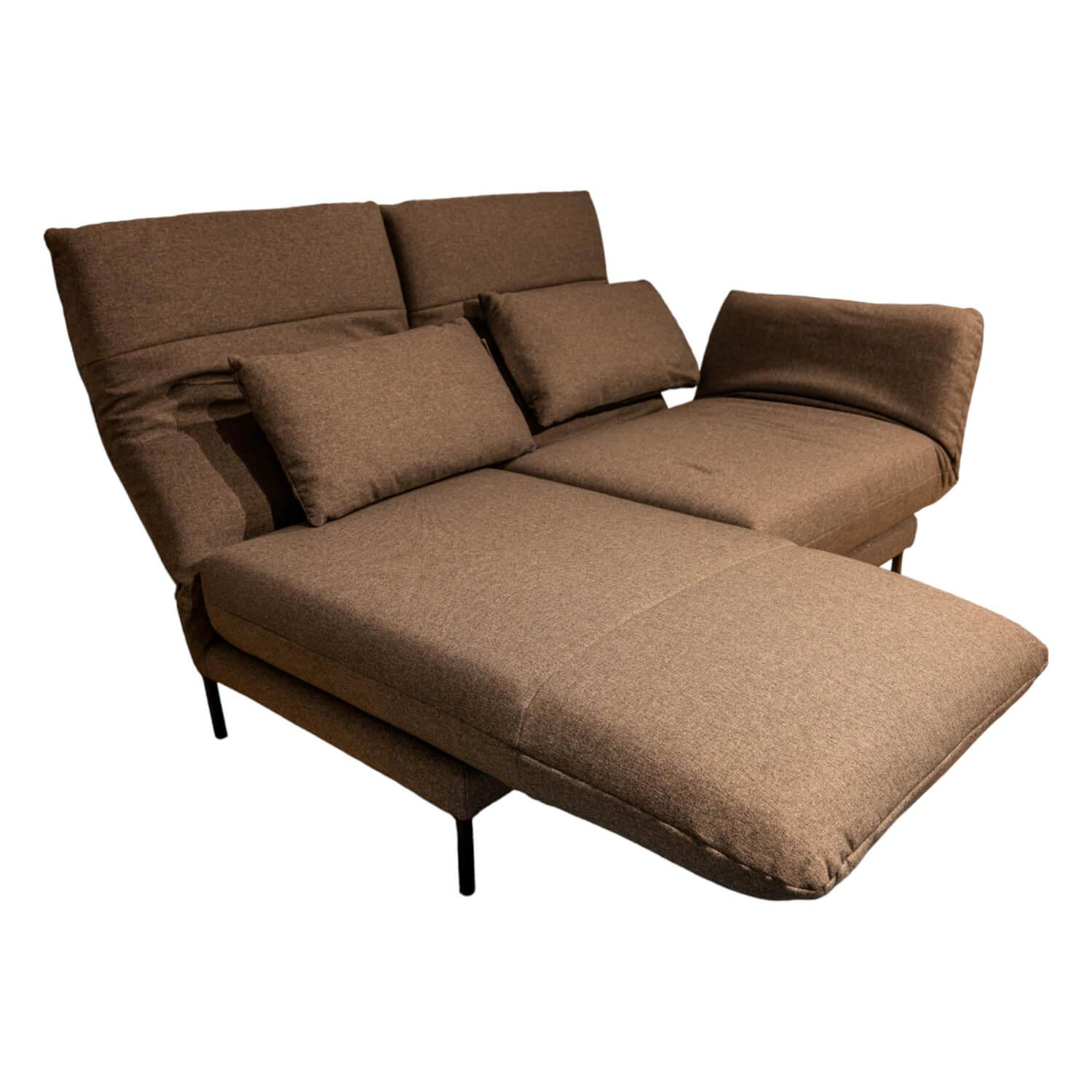 Sofabank Liege 140 Stoff 3041 Zeltgrau Winkelfuß Schwarz Mit Klappbaren Armteile…