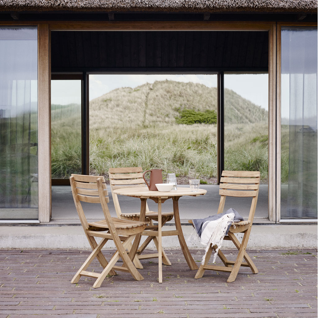 Skagerak – Vendia – kleine Gartensitzgruppe mit rundem Tisch aus Teak