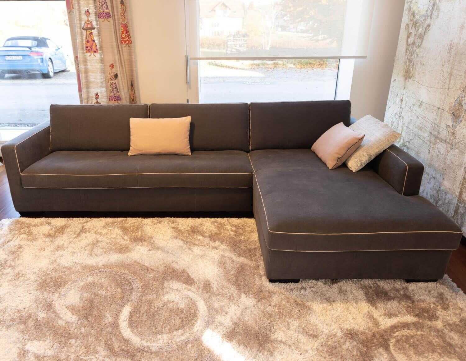 Ecksofa Gatsby Fest Smart-Back Stoff Djakarta Graphit mit Kissen