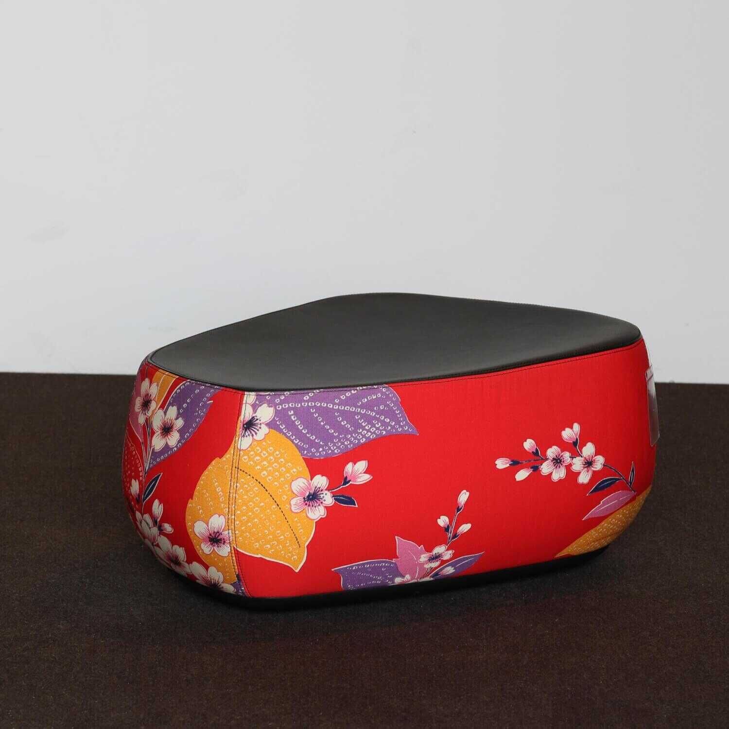 Fjord Hocker Bezug 10795 Cat. T Rot Gelb Violet Blau 0503 Leder Nero 0064 Cat. T