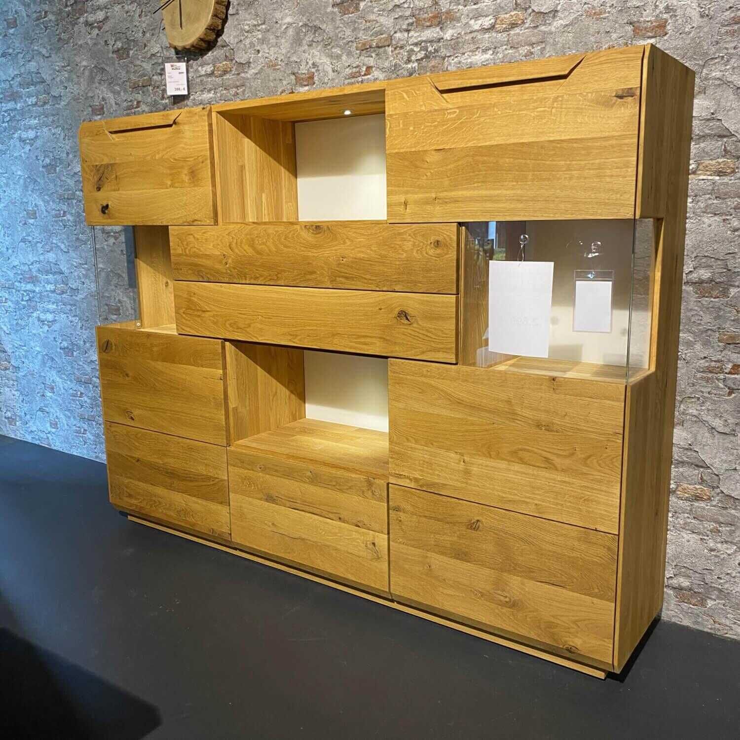 Highboard Inavac Asteiche Geölt Mit Beleuchtung