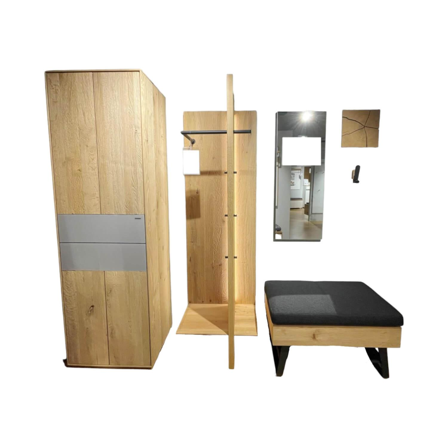 Garderobe 6004 Kerneiche Massiv Natur Gebürstet Braun Riffholzapplikationen Absa…