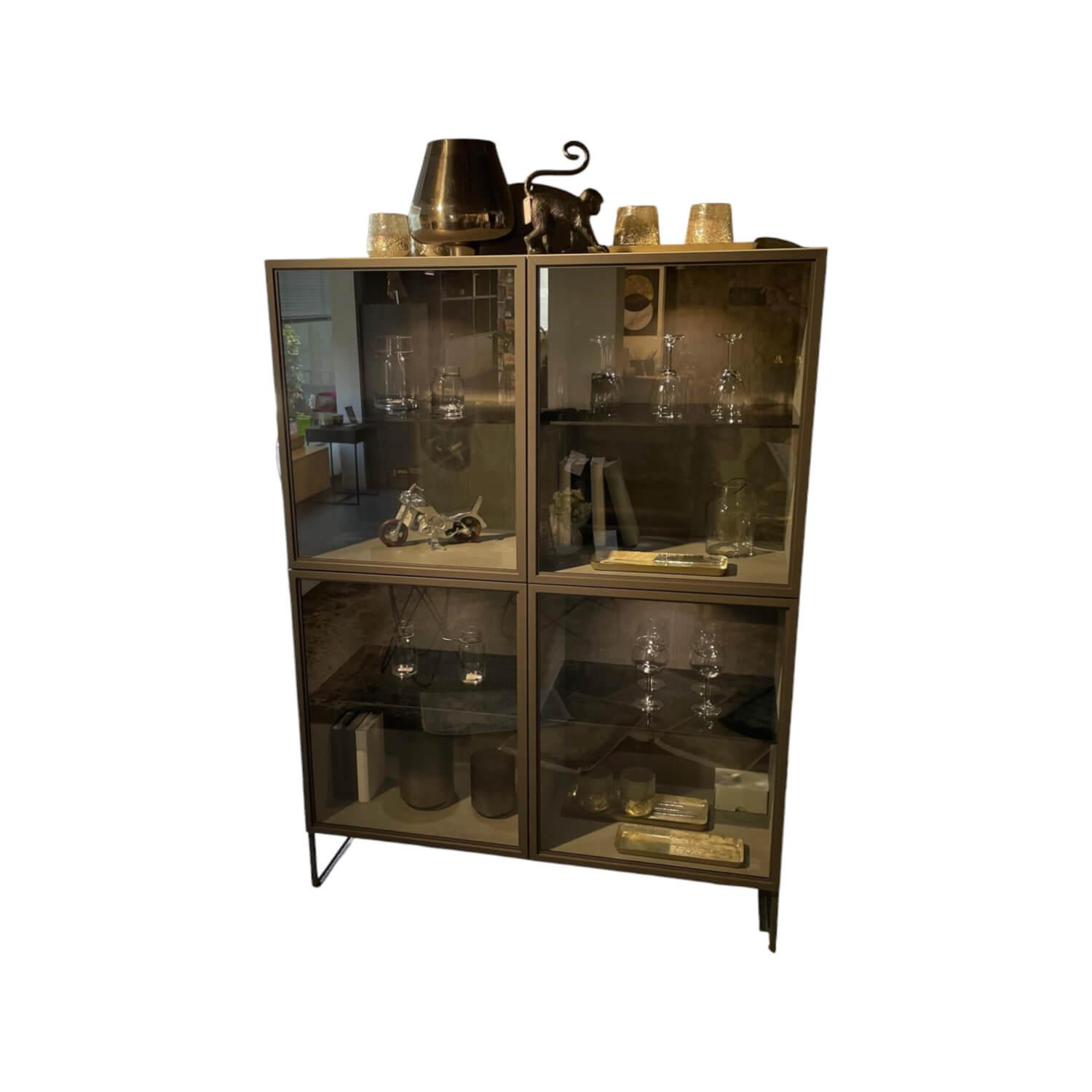 Vitrine WK 420 Viva Holz Furniert Grau Mit Glastüren Gestell Dunkelgrau