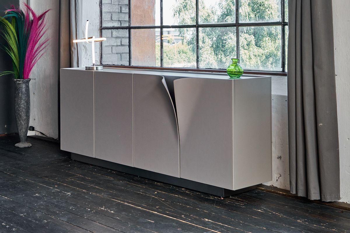 KAWOLA Sideboard EMMA Kunstleder grau Fuß Edelstahl gebürstet