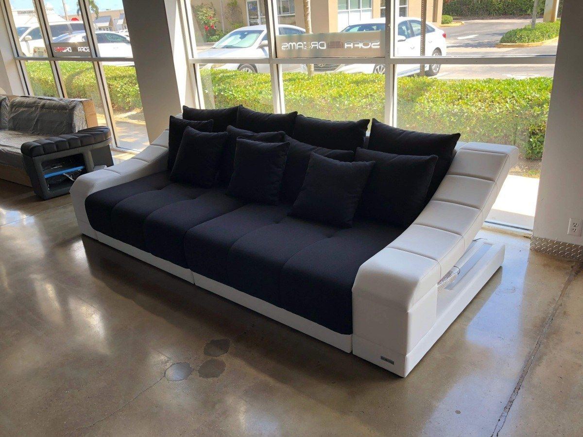 Big Sofa Turino mit Stoffbezug und LED