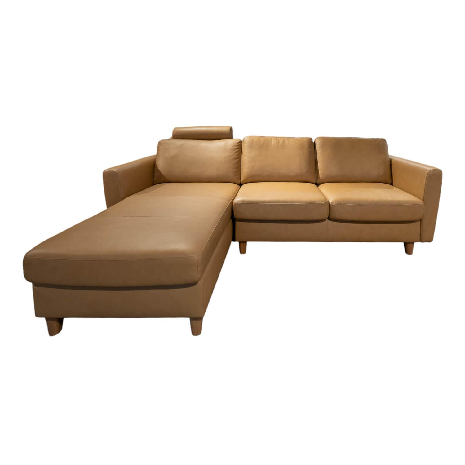 Ecksofa Emma Bezug Leder Paloma 094 43 Almond Braun Holzfuß Konisch Eiche Inklus…