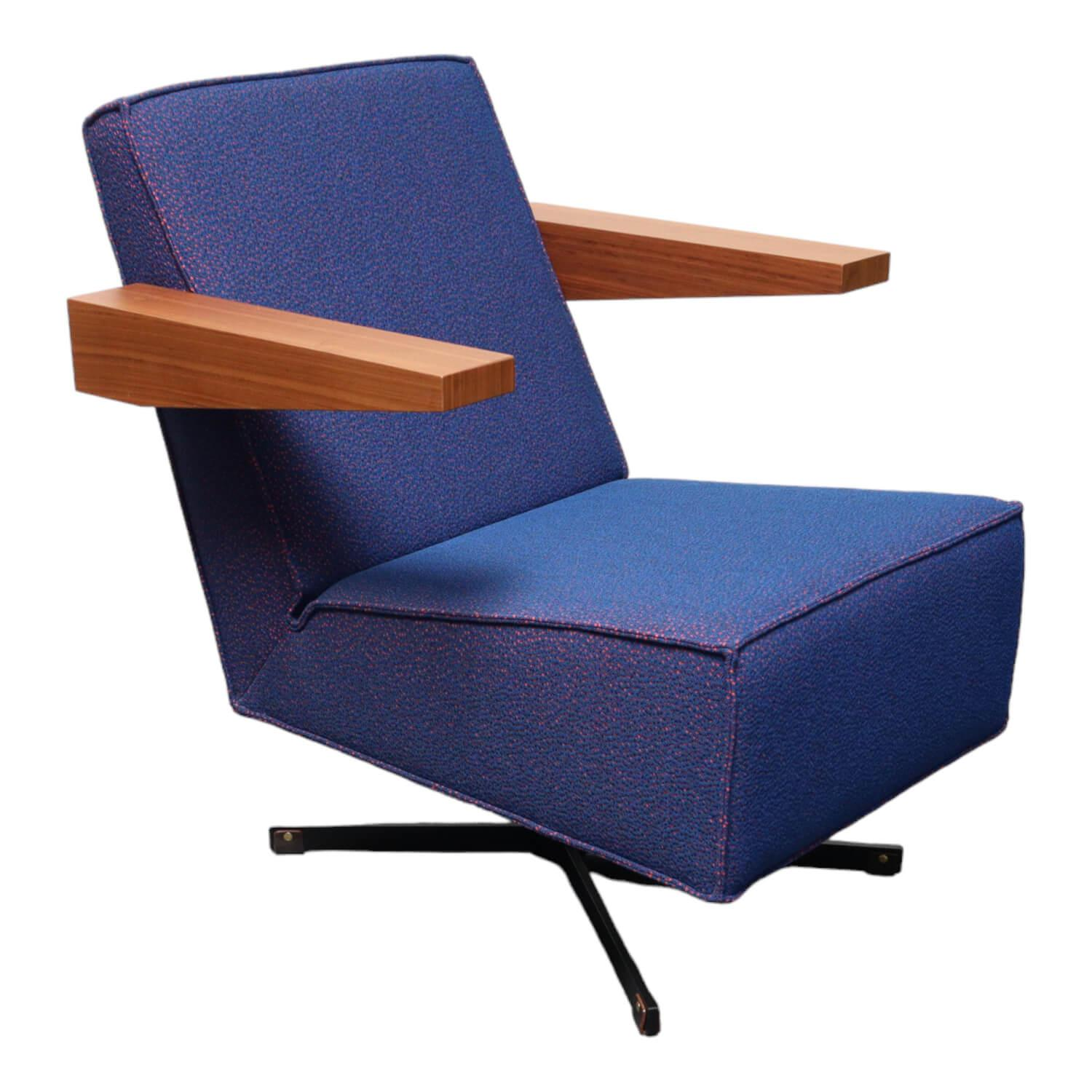 Sessel Press Room Chair Stoff Sprinkles 0784 Blau Kreuzfuß Schwarz Fußleder Dunk…