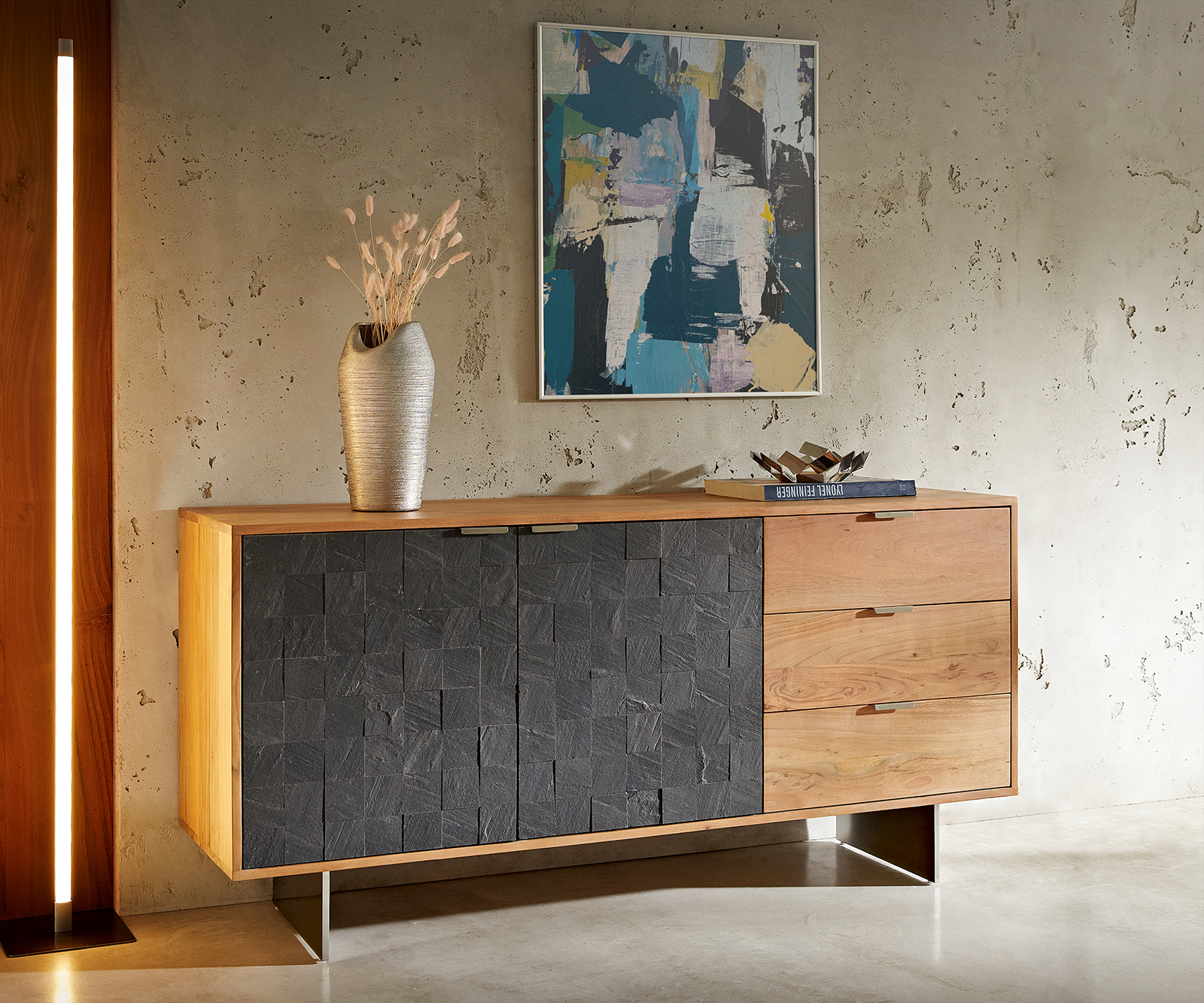 DELIFE Sideboard Teele 147 cm Akazie Natur Schiefer 2 Türen 3 Schubfächer Fuß schwebend Edelstahl, Sideboards