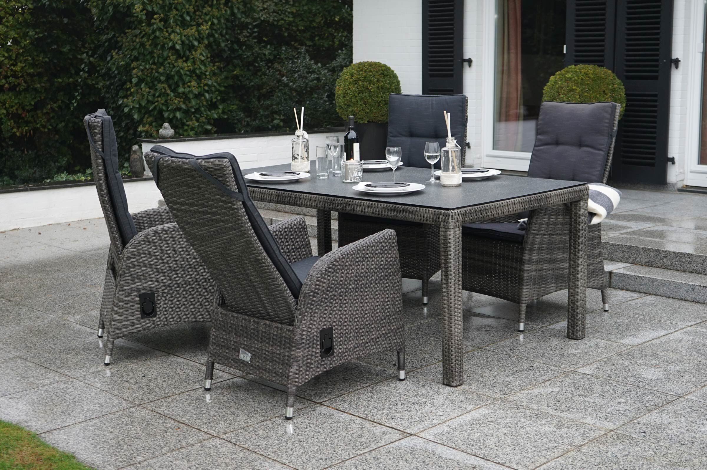 Ploß Rocking Garten-Essgruppe, grau/braun-meliert, Polyrattan, Tisch 180 x 110 cm, 4 Sessel