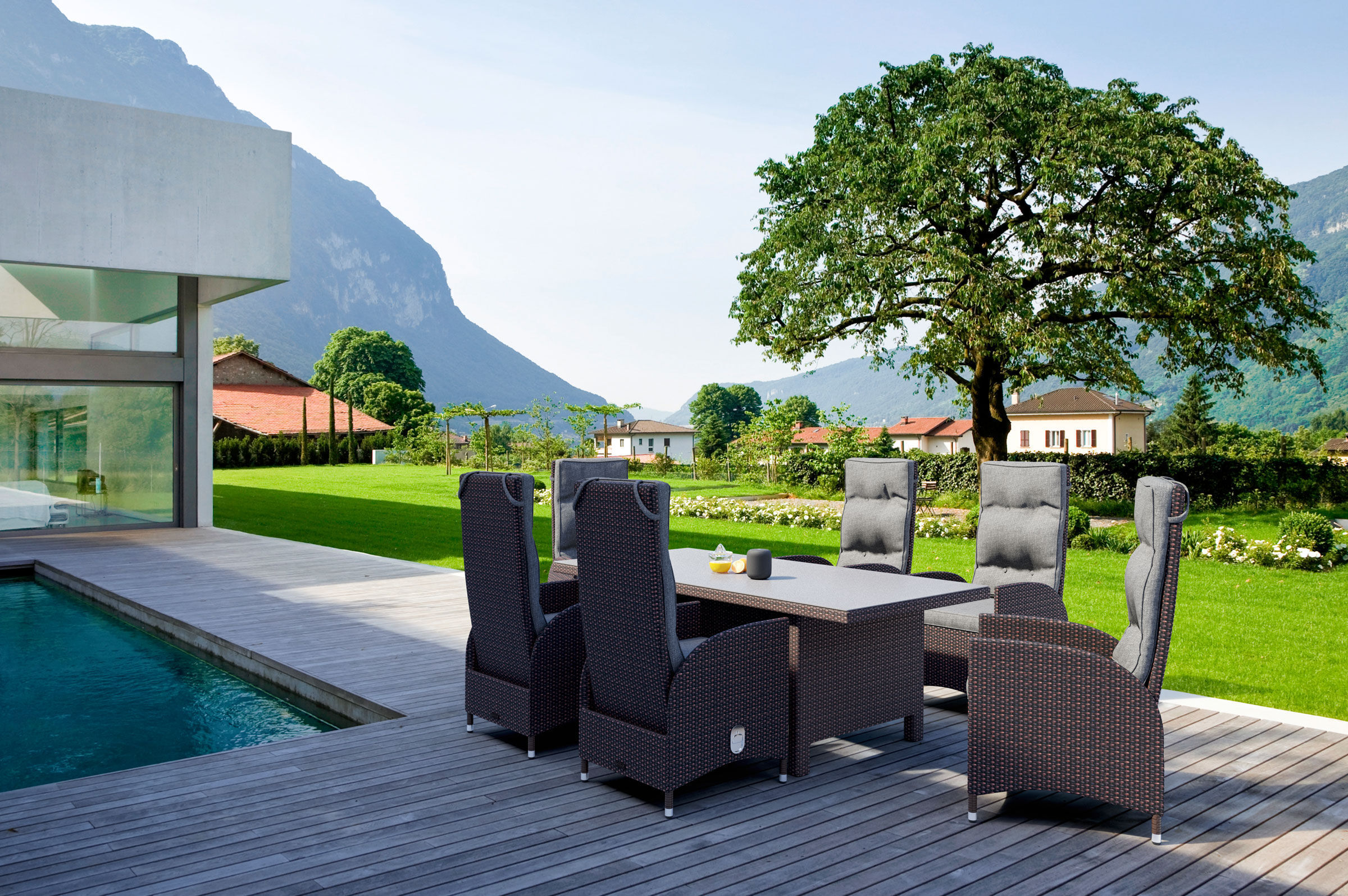 OUTFLEXX Garten-Essgruppe, braun marmoriert, Polyrattan, Tisch 220x100cm, Spraystone, 6mm, 6 Dining Sessel, verstellbar