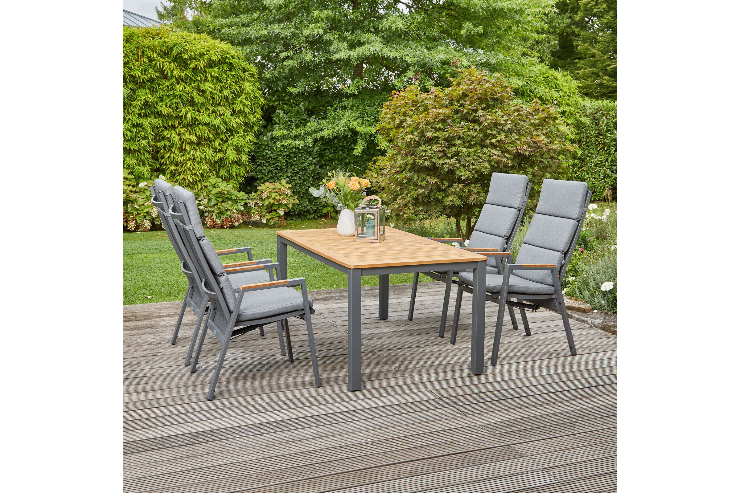 SIENA GARDEN Savona/Geneva Garten-Essgruppe, graphit/grau, Alu/Teak/Texfabric, Tisch 160×90 cm, 4 Stapelsessel