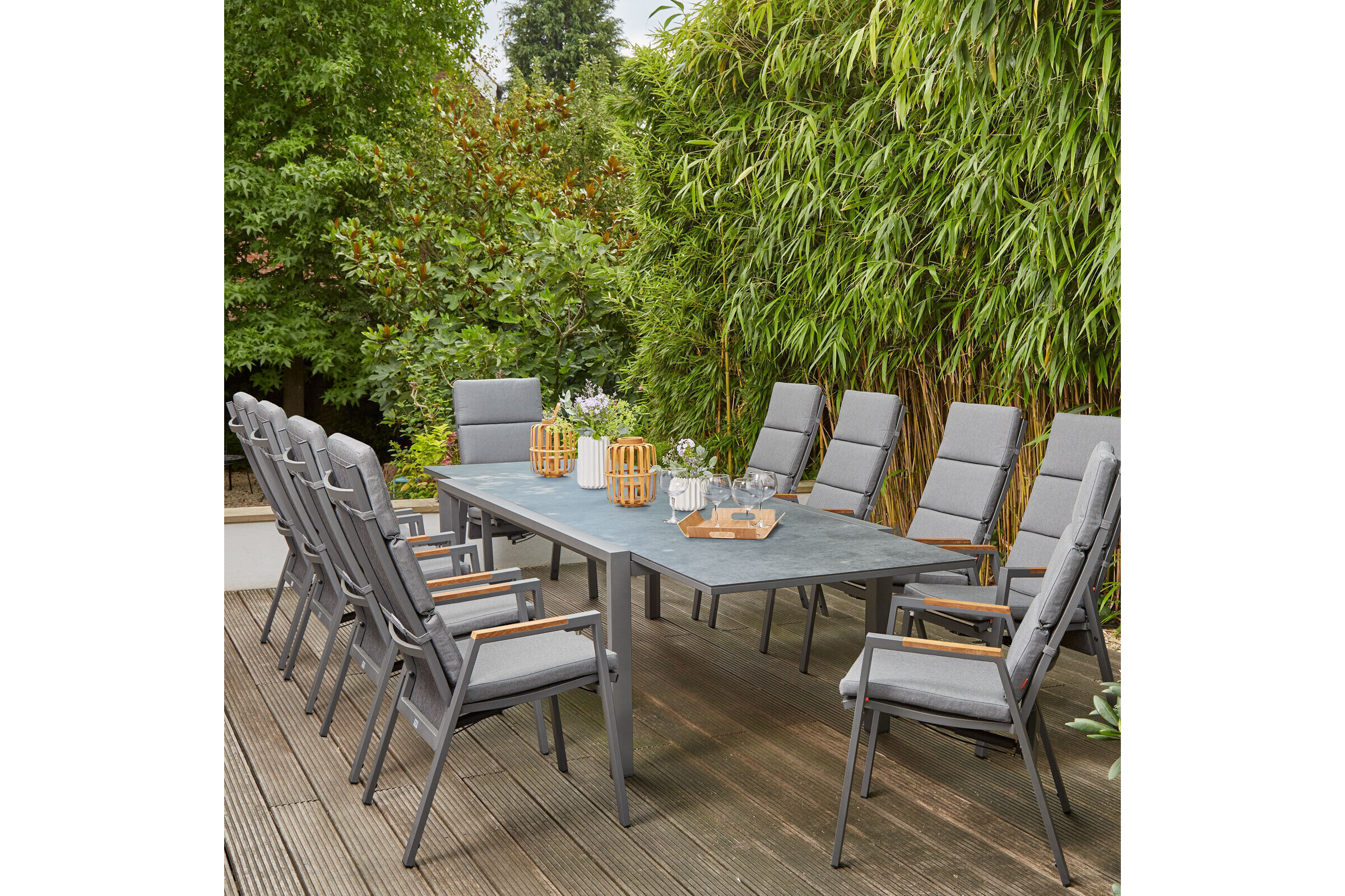 SIENA GARDEN Savona/Kingston Garten-Essgruppe, matt graphit/grau/slate look, Alu/Teak/Keramik/Texfabric, Tisch 220/340×108 cm, 10 Stapelsessel