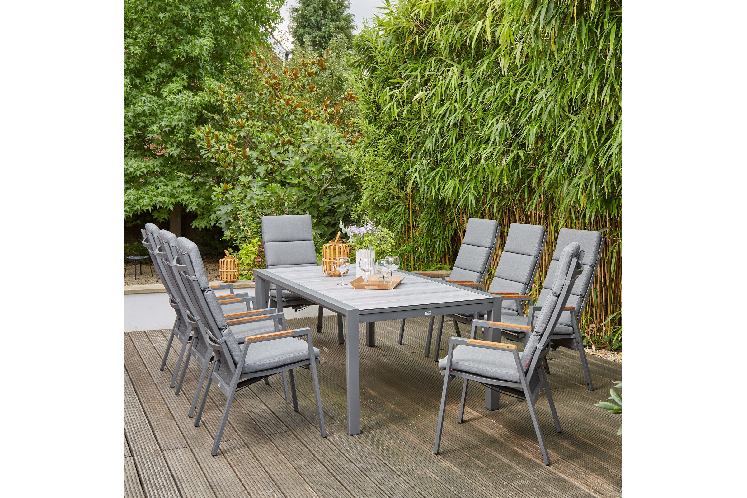 SIENA GARDEN Savona/Kingston Garten-Essgruppe, matt graphit/grau/wood look, Alu/Teak/Keramik/Texfabric, Tisch 220/340×108 cm, 8 Stapelsessel