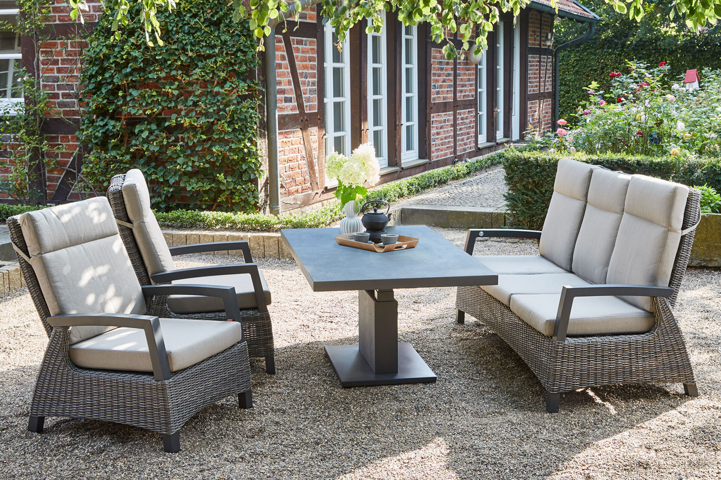 SIENA GARDEN Corido/Bellani Grau Gartenlounge, charcoal/anthrazit/grau, Alu/Gardino®-Geflecht, Lifttisch 160x90cm, 1x 3-Sitzer, 2x Loungesessel