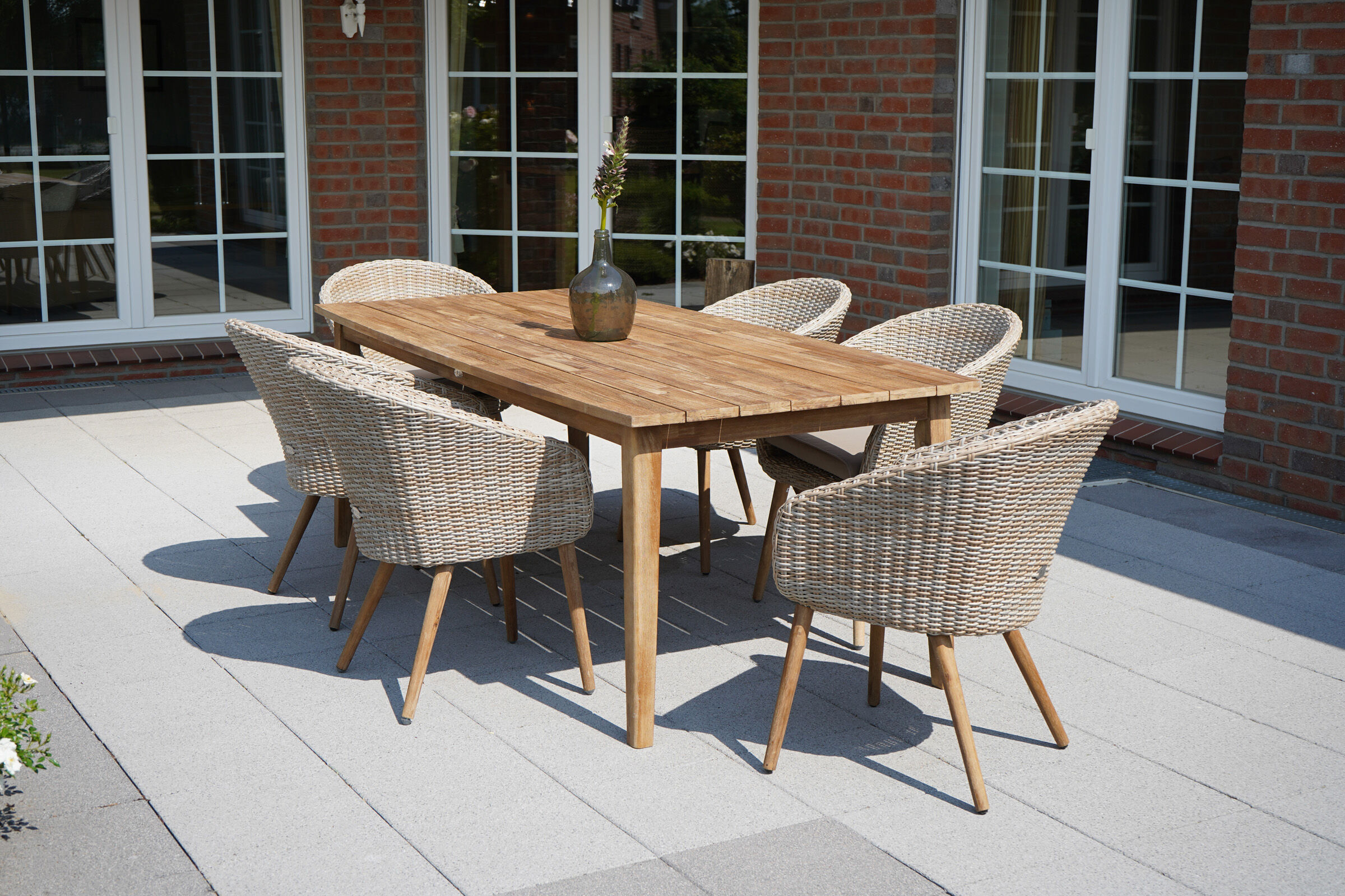 Ploß Borneo Garten-Essgruppe, beige-meliert, Polyrattan/FSC-Akazie, Tisch 180 x 90 cm, 6 Cocktail-Sessel