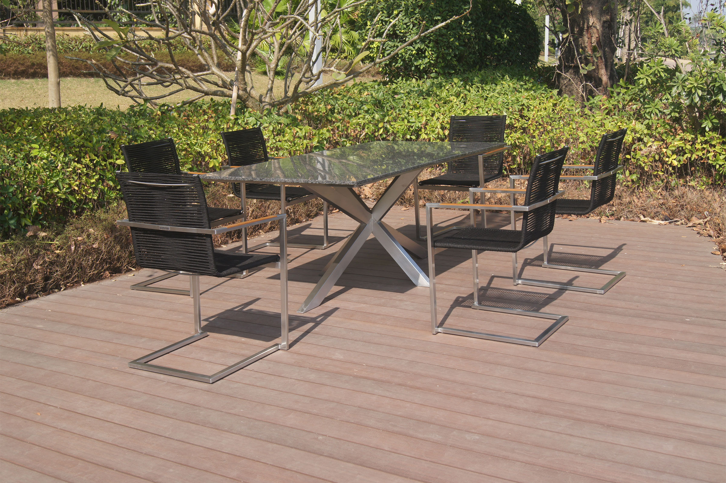 OUTFLEXX Garten-Essgruppe, silber/schwarz, Edelstahl/Granit/Rope, 200×100 cm, 6 Freischwinger, Armlehnen aus FSC-Teak