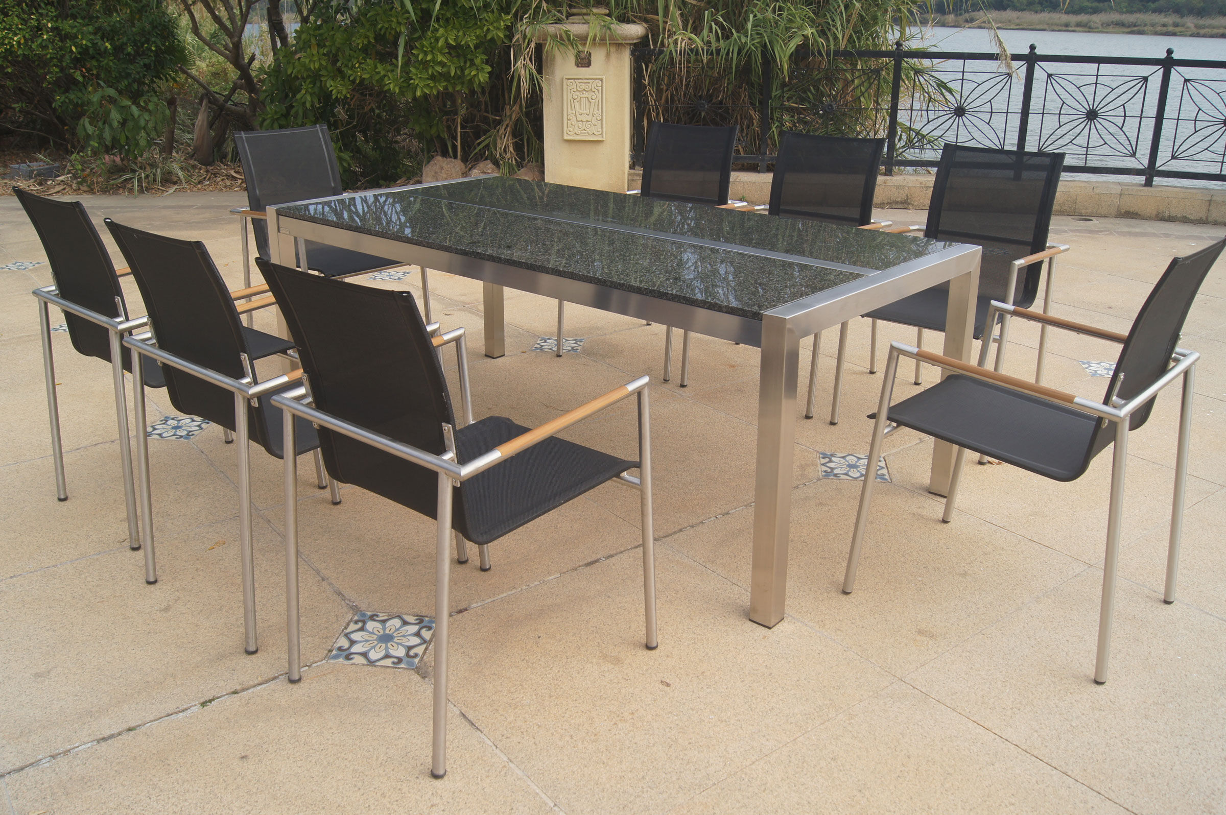 OUTFLEXX Garten-Essgruppe, grau/anthrazit, Edelstahl/Textilene/Granit/FSC®-Teakholz, Tisch 200x100cm, 8 Diningsessel