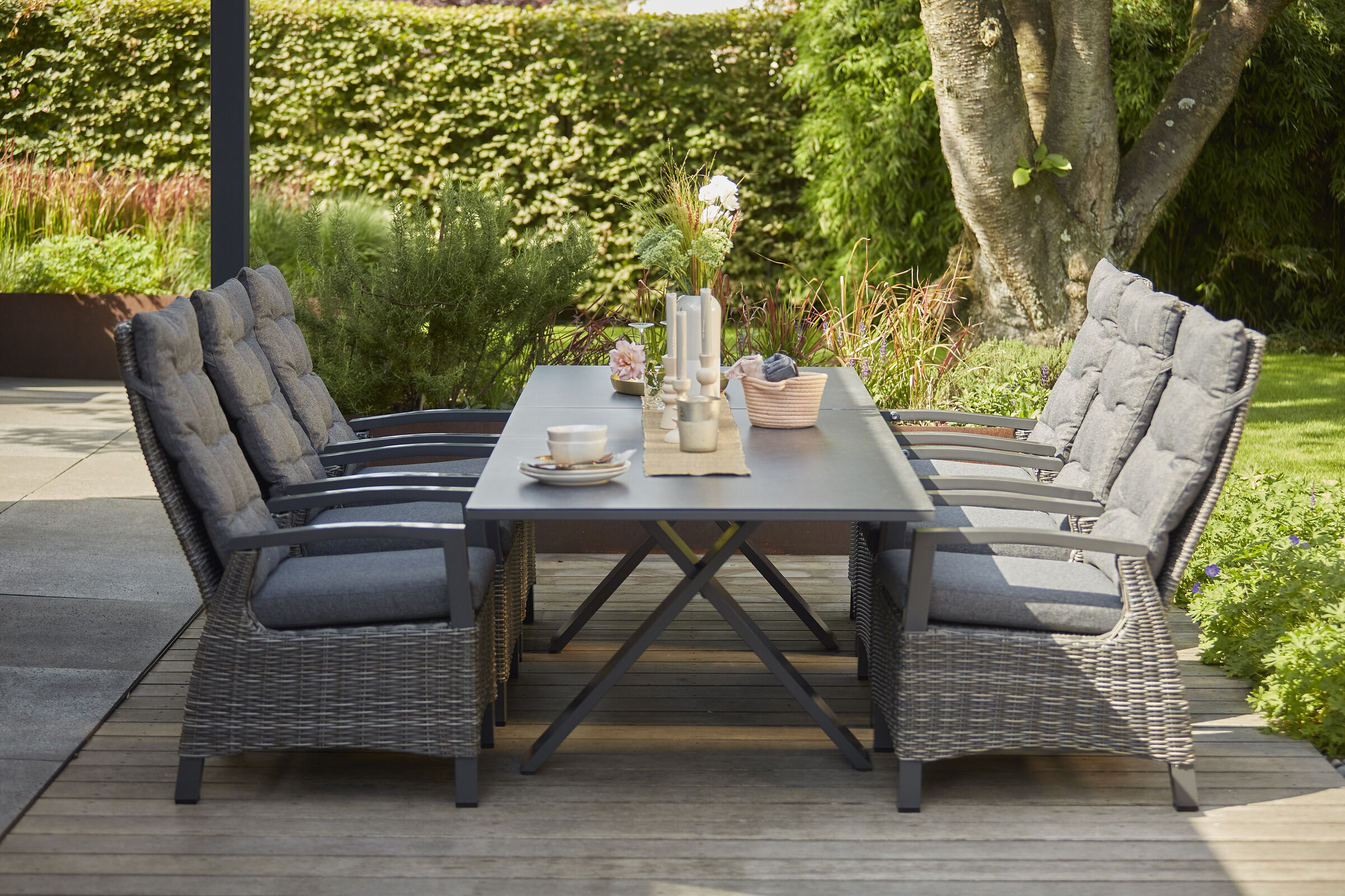 HARTMAN Exklusivmodell Garten-Essgruppe Xanadu/Lunar, Xerix/grau, Aluminium/Glaskeramik/Polyrattan, Tisch 220/280×100, 6 Dining Sessel