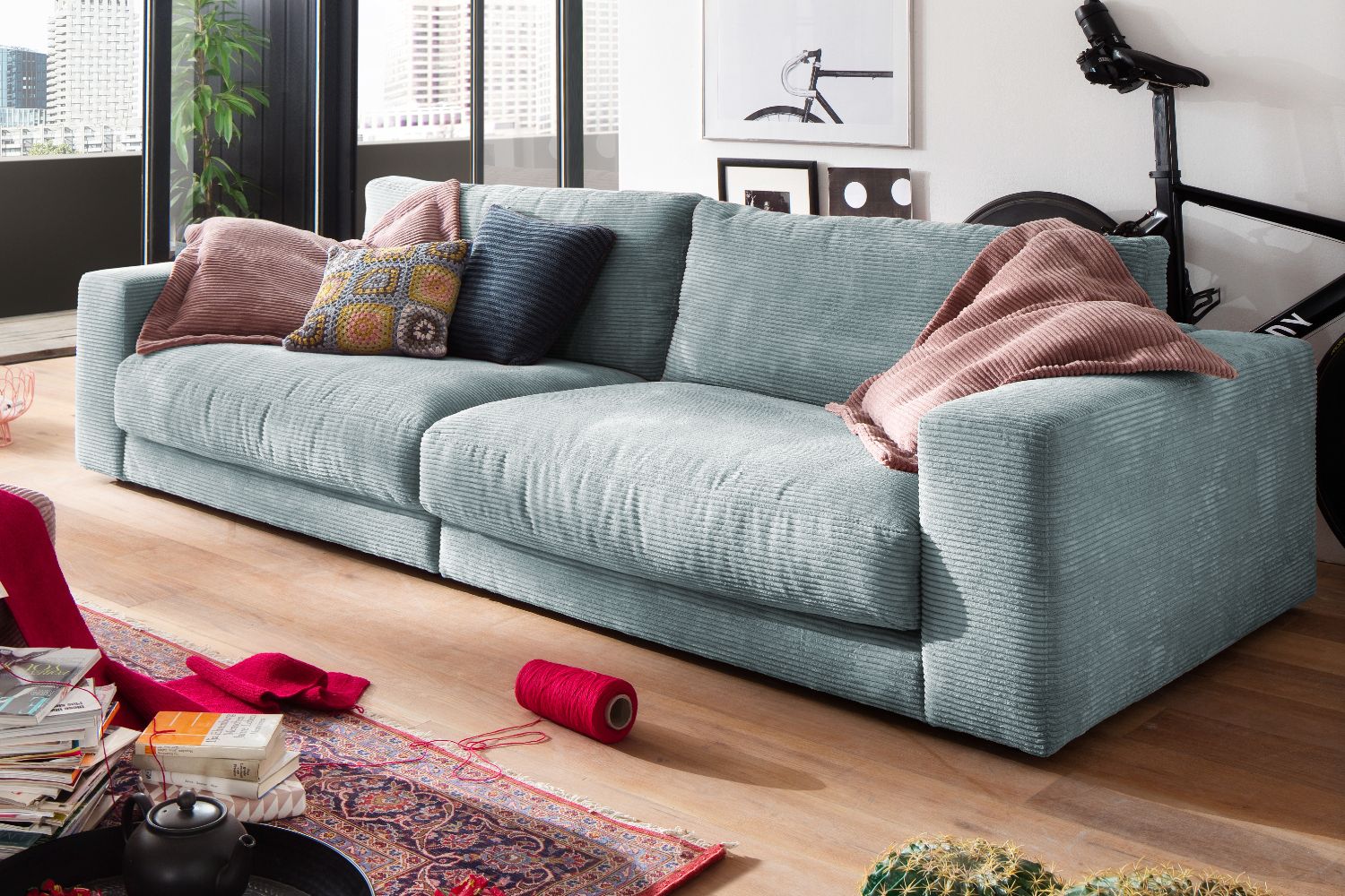 KAWOLA Sofa MADELINE 3-Sitzer Cord hellblau