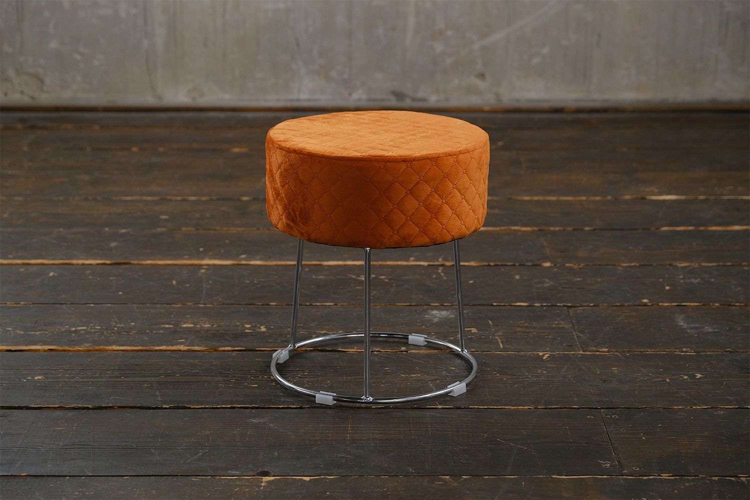 KAWOLA Hocker DEMI Polsterhocker Velvet orange Fuß silber