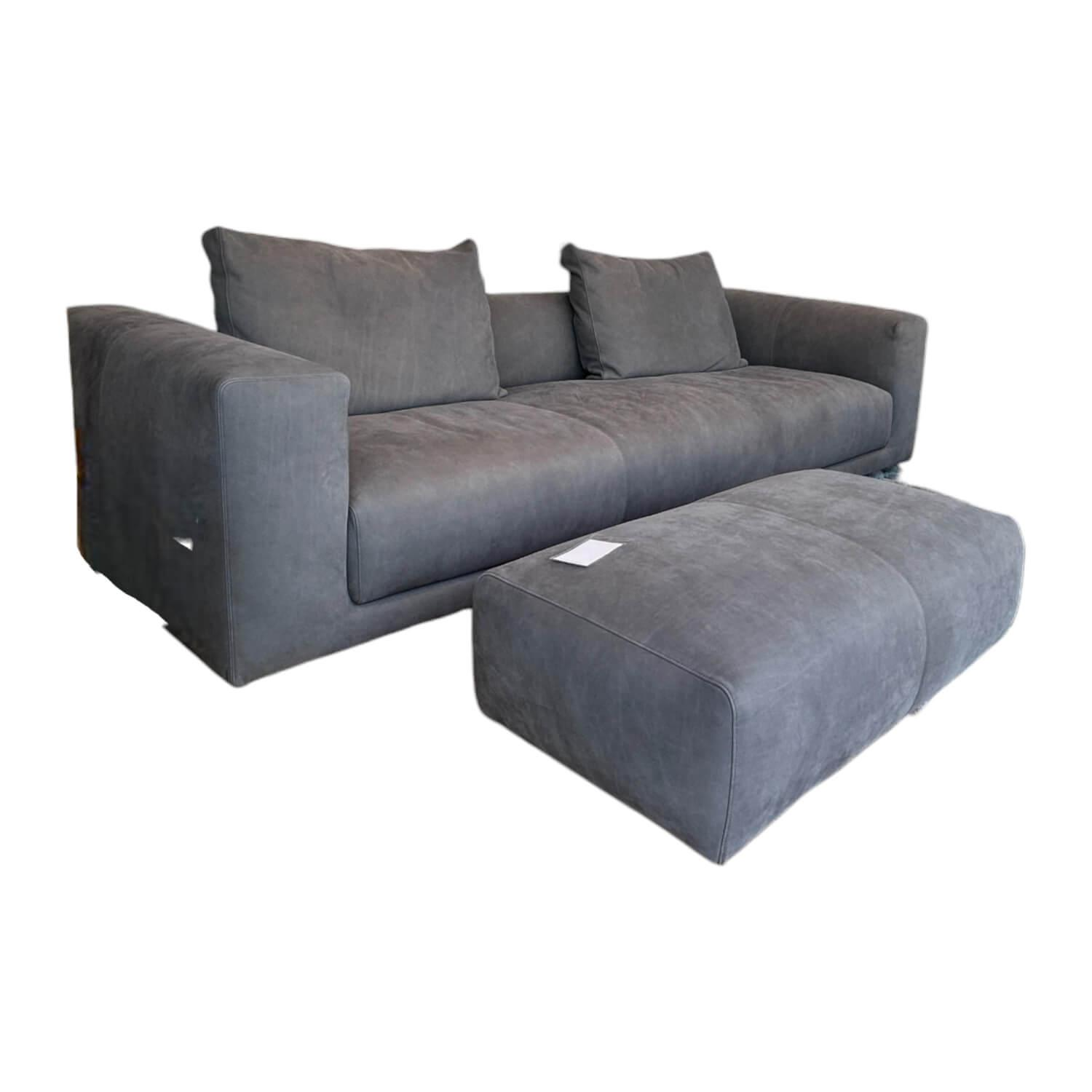 Sofa Moss Leder 681 Graphit Grau Gestell Schwarz mit Hocker